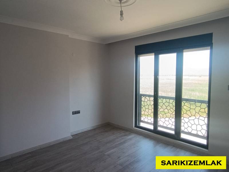 Edremit Altınkum Mah`da3+1  Daire. - 35